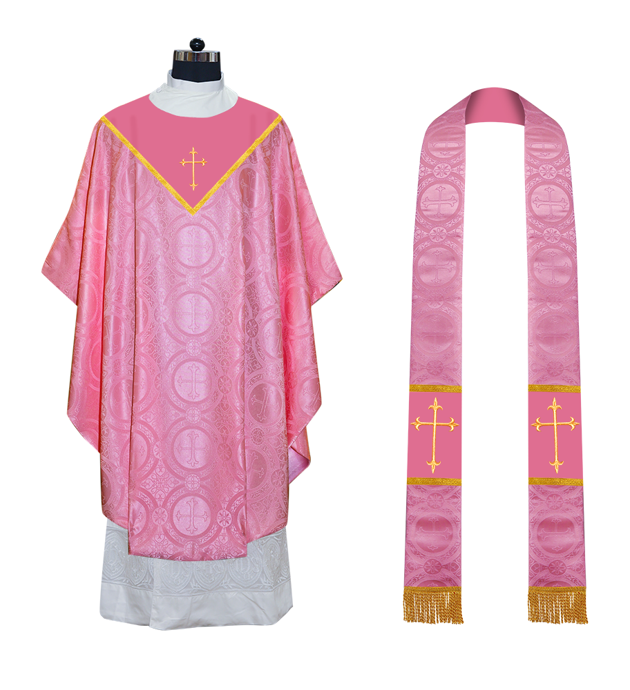 GOTHIC CHASUBLE WITH WESTERN CROSS