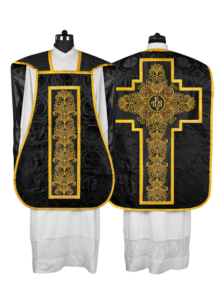 Traditional Roman chasuble vestment - Flourish collection