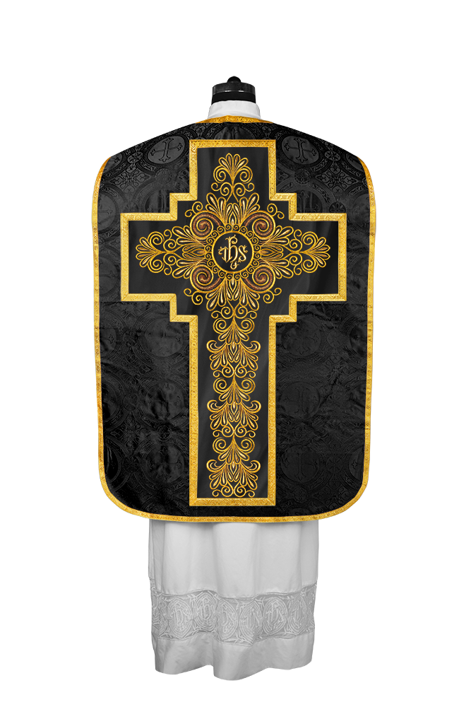 Traditional Roman chasuble vestment - Flourish collection