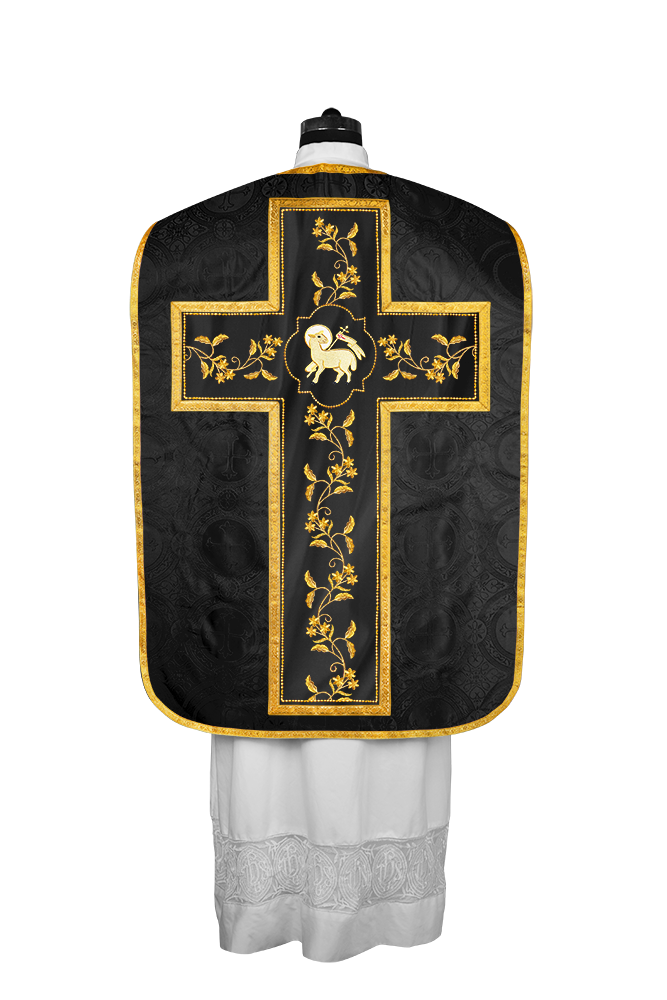Elegant Roman chasuble vestment - Floral collection