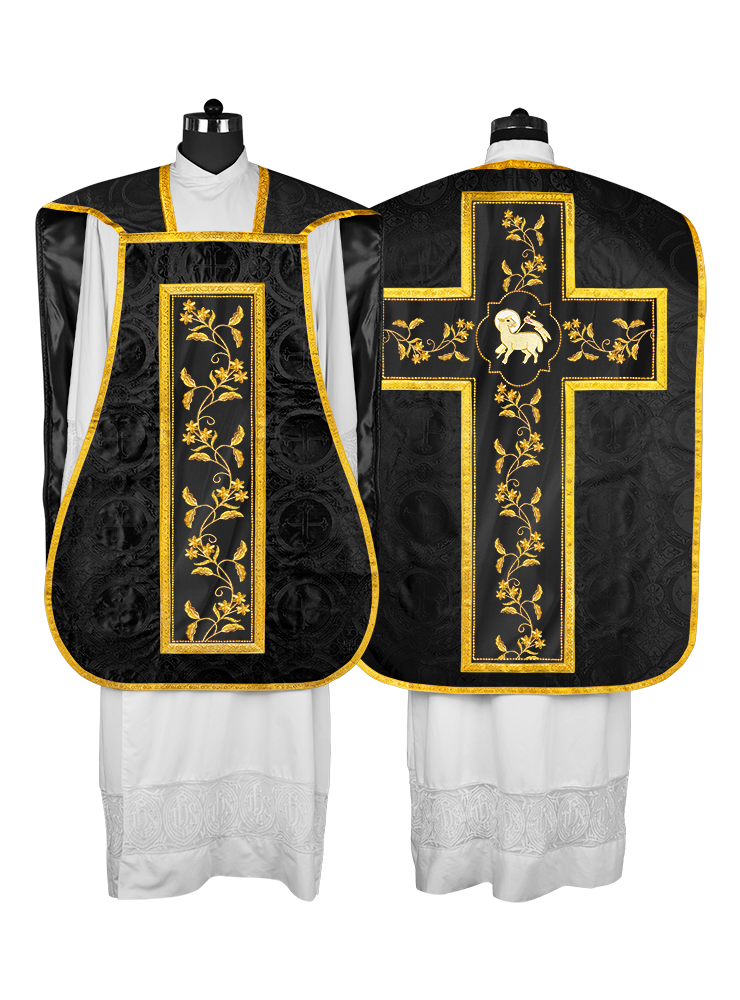 Elegant Roman chasuble vestment - Floral collection