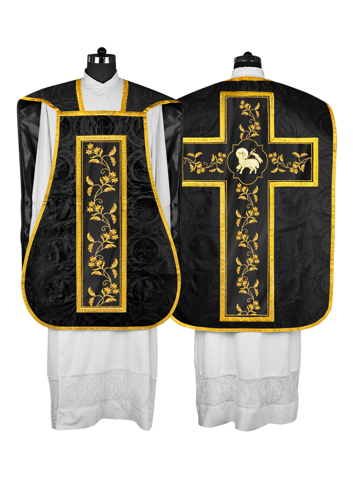Elegant Roman chasuble vestment - Floral collection