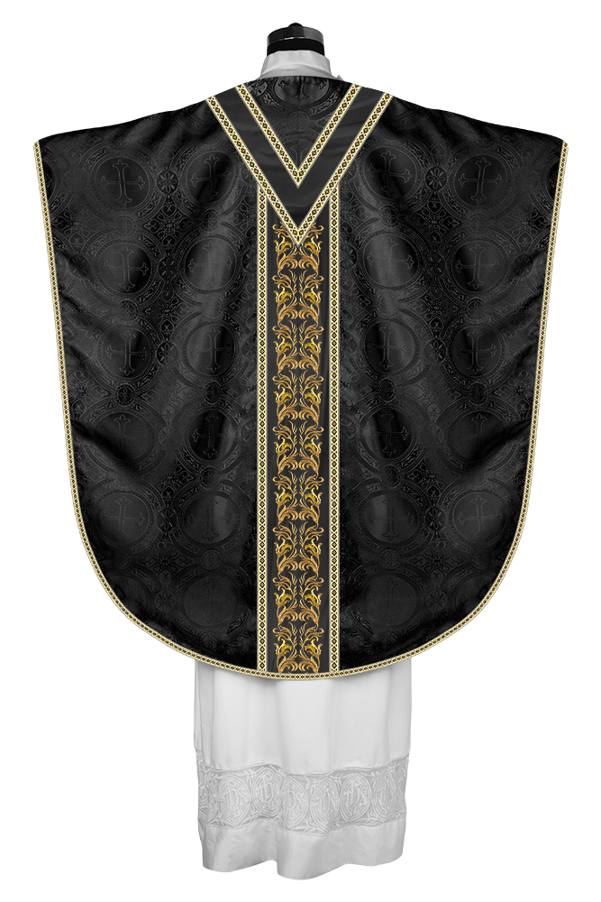 LITURGICAL BORROMEAN CHASUBLE WITH DETAILED EMBROIDERY AND TRIMS