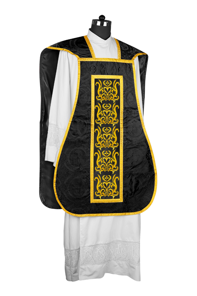 Fiddleback vestment with golden orphrey - Spiritus Collection