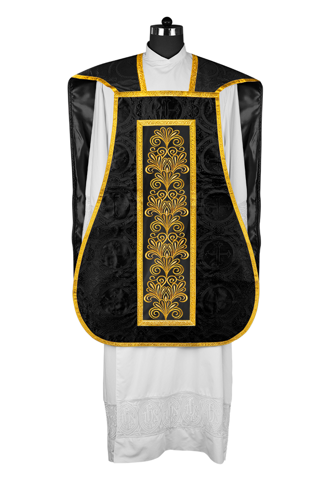 Traditional Roman chasuble vestment - Flourish collection