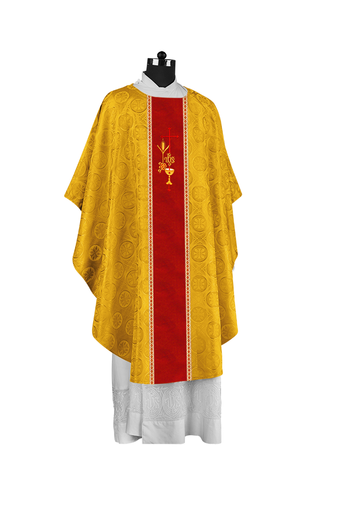 Premium Gothic Chasuble Adorned with Embroidered Motif