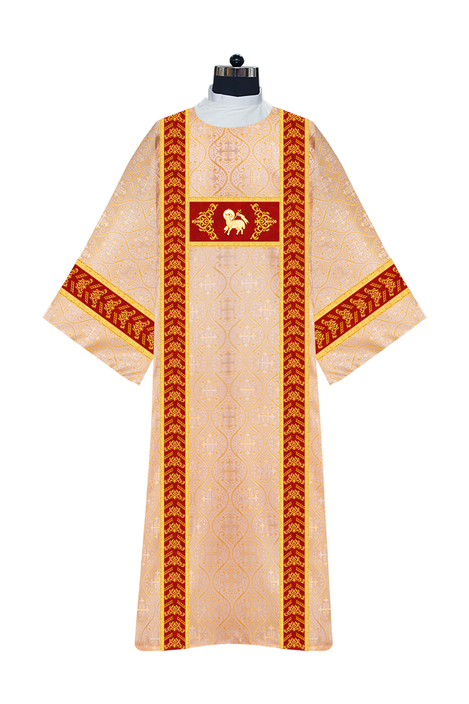 Exquisite Dalmatic vestment - Bernice collection