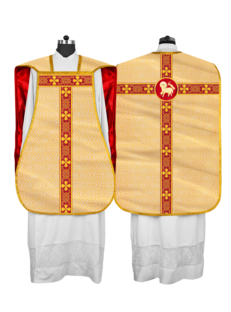 Roman chasuble adorned with lace