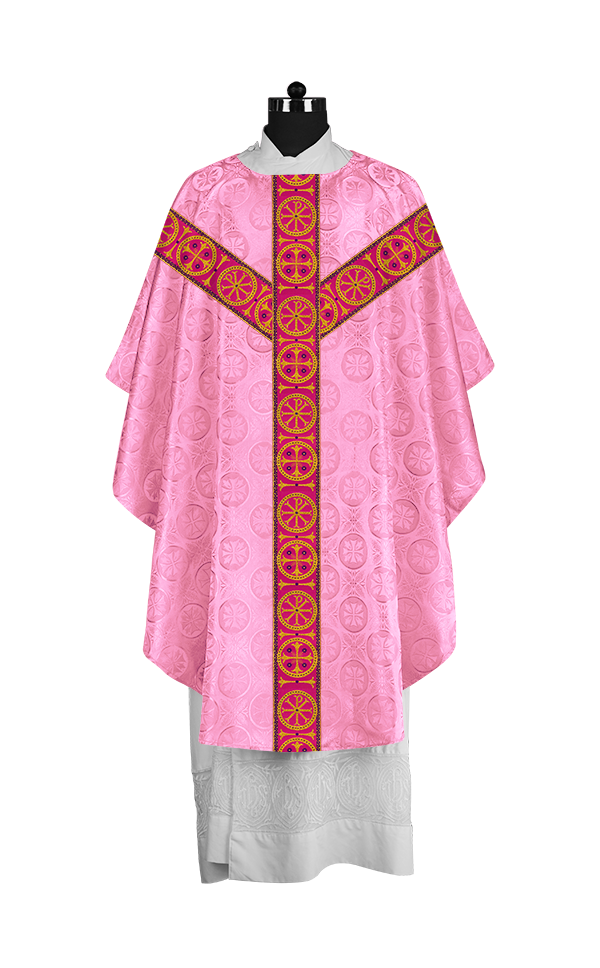 Gothic-Style Chasuble in Premium Fabric with Spiritual Motif