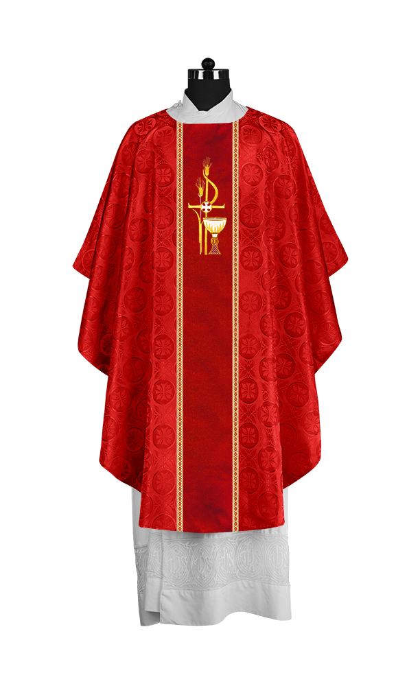 Premium Gothic Chasuble Adorned with Embroidered Motif