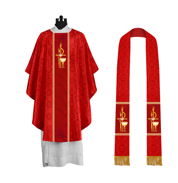 Premium Gothic Chasuble Adorned with Embroidered Motif
