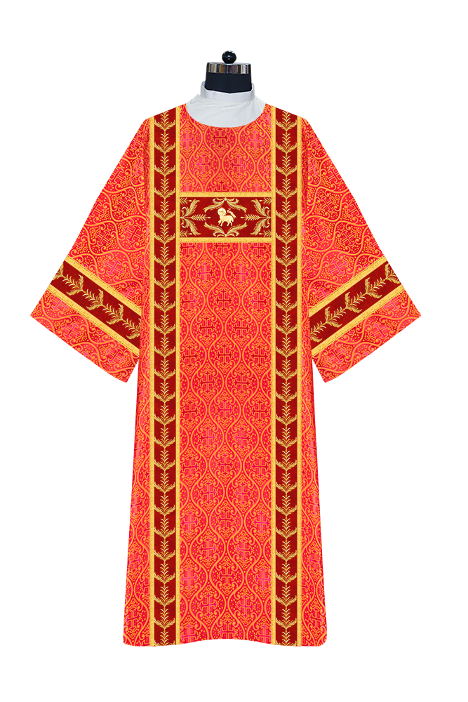 Dalmatic vestment with Deacon stole - Sanctus collection
