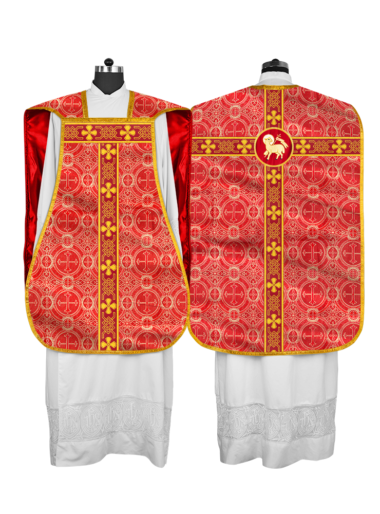 Roman chasuble adorned with lace