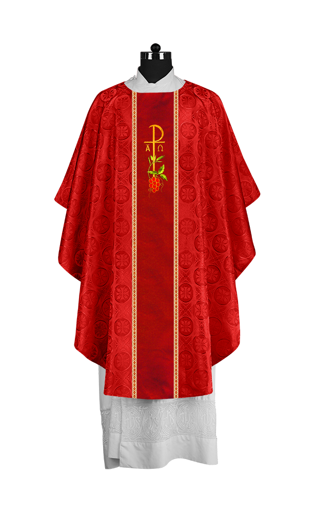 Premium Gothic Chasuble Adorned with Embroidered Motif