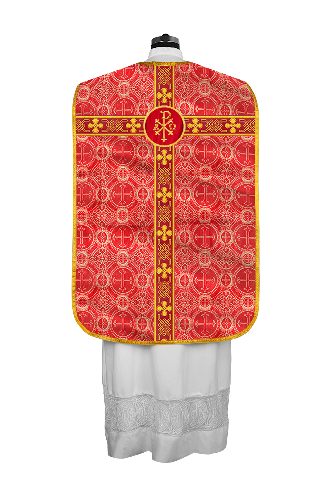 Roman chasuble adorned with lace