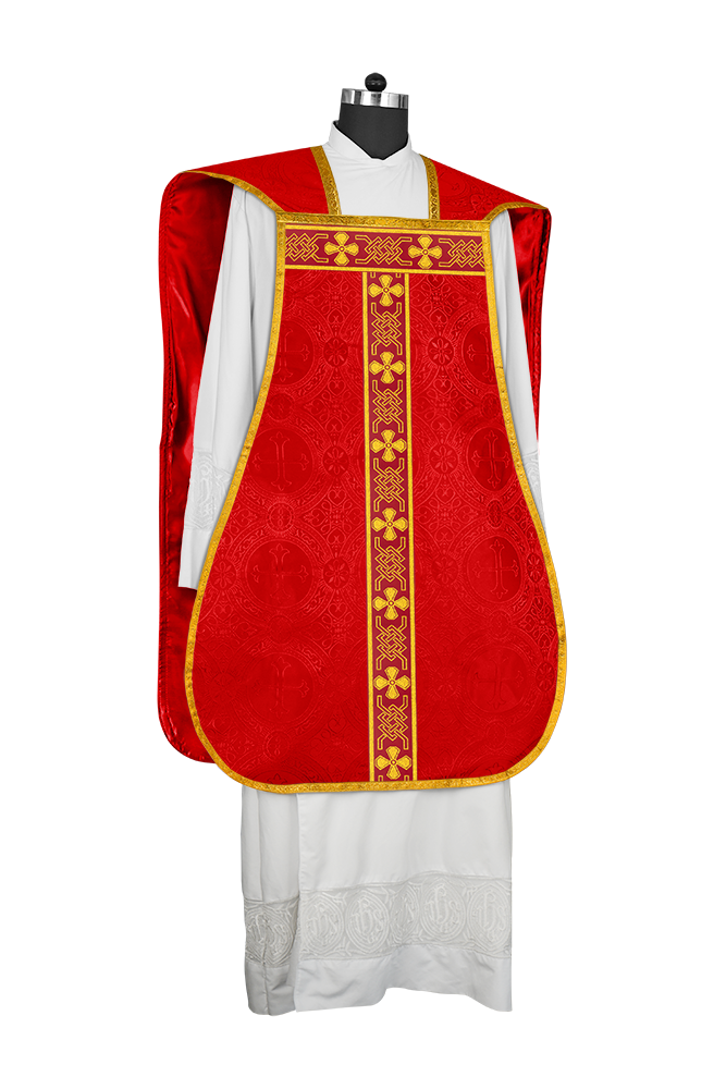 Roman chasuble adorned with lace