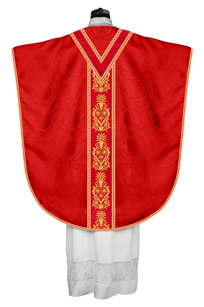 BORROMEAN CHASUBLE VESTMENT WITH DETAILED BRAIDS AND TRIMS