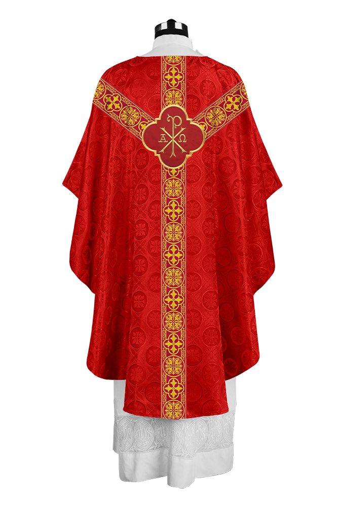Gothic Chasuble Vestment with Exquisite Motif and Orphrey