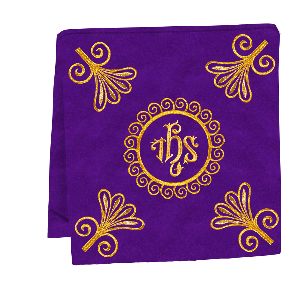 Ornate Embroidery Mass Set with Motif