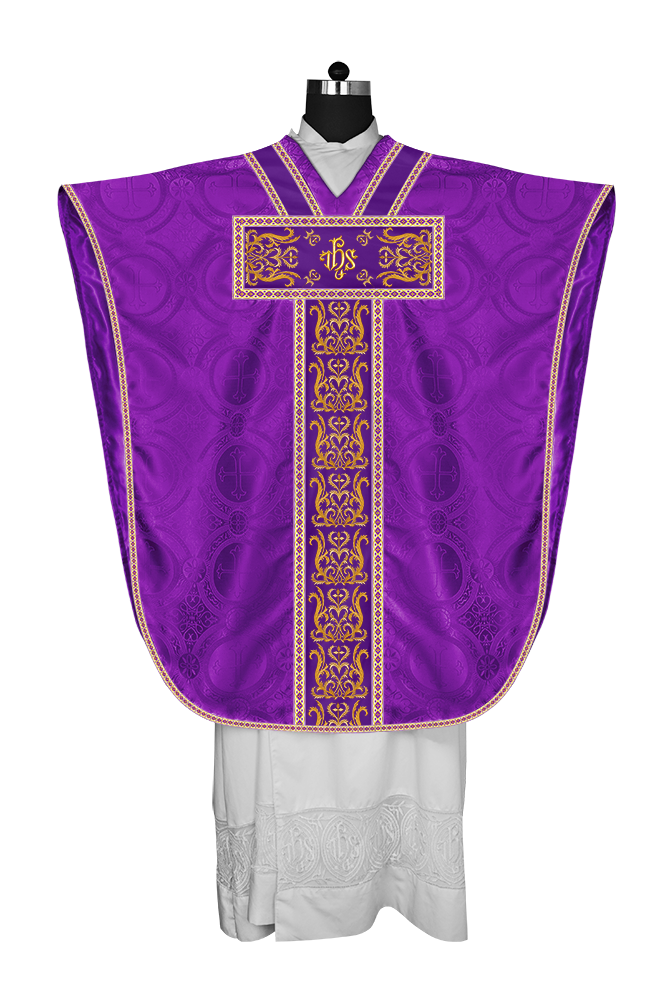 BORROMEAN CHASUBLE VESTMENT ENHANCED WITH MOTIFS AND TRIMS