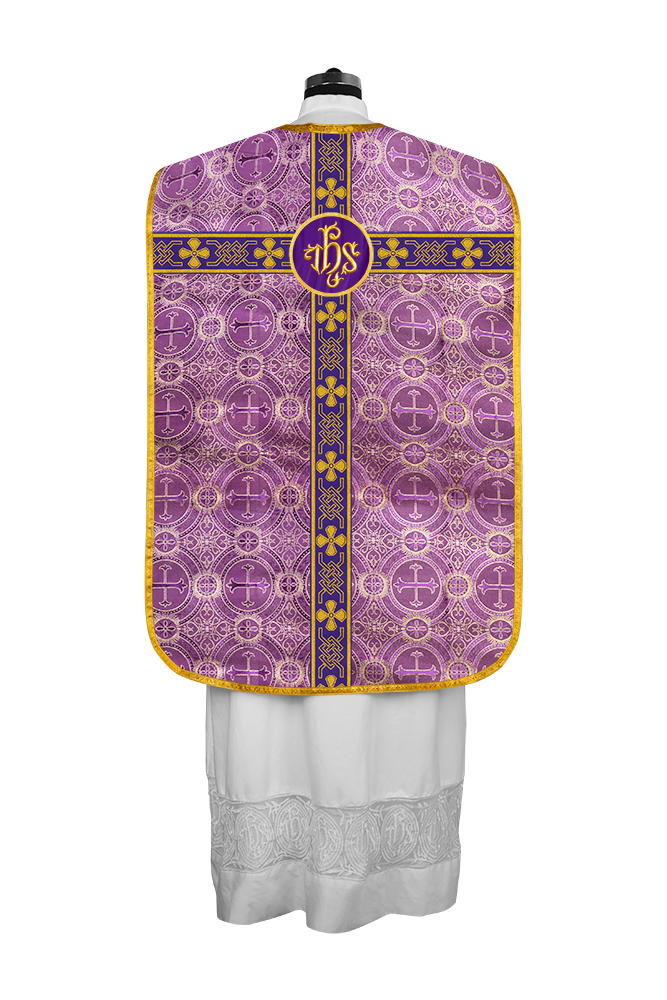 Roman chasuble adorned with lace