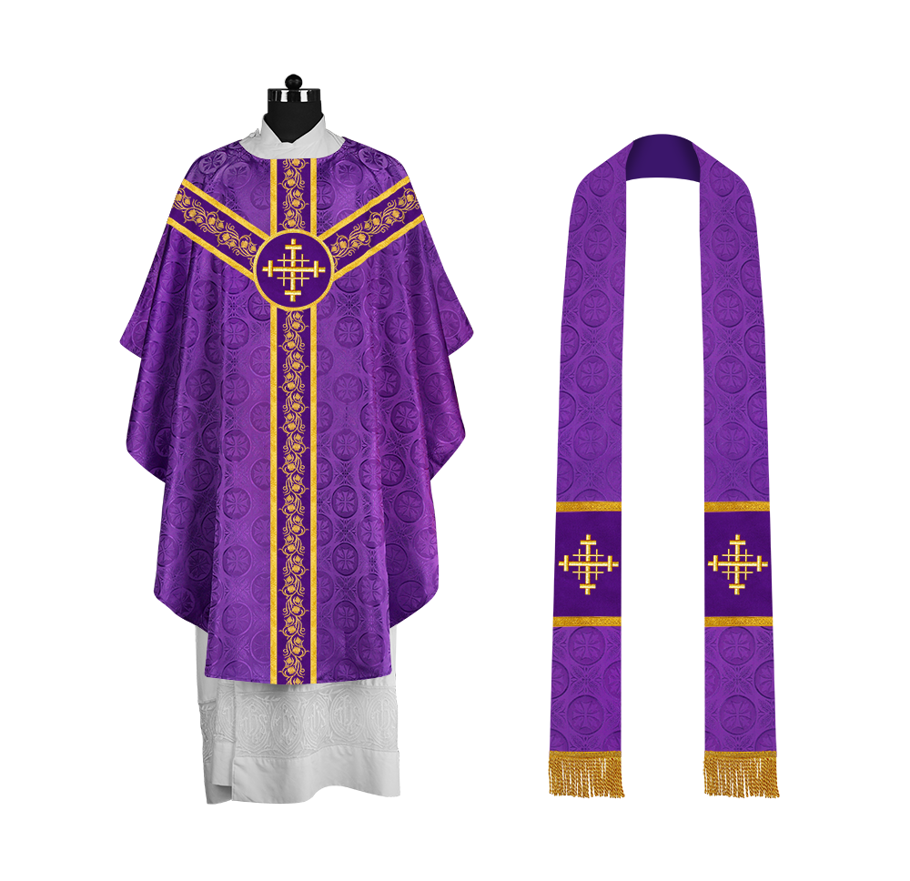 Elegant Gothic Chasuble for Priests with Grapes Embroidery