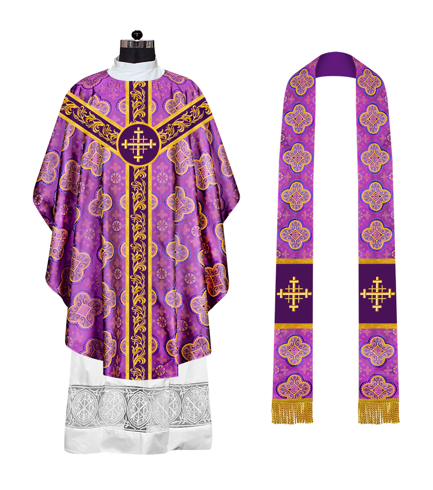 GOTHIC CHASUBLE WITH EMBROIDERED LACE