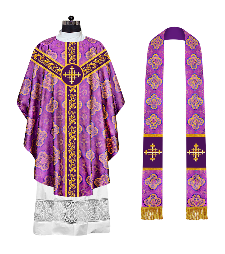 GOTHIC CHASUBLE WITH EMBROIDERED LACE