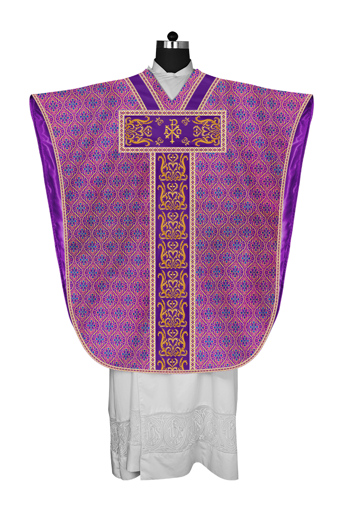 BORROMEAN CHASUBLE VESTMENT ENHANCED WITH MOTIFS AND TRIMS