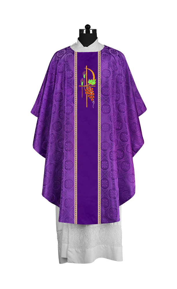 Premium Gothic Chasuble Adorned with Embroidered Motif