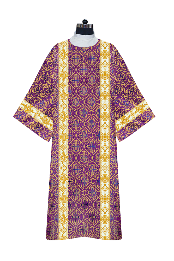 Dalmatic Vestment - White diamond lace