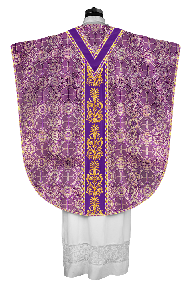 BORROMEAN CHASUBLE VESTMENT WITH DETAILED BRAIDS AND TRIMS