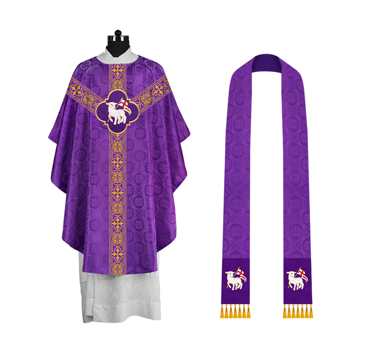 Gothic Chasuble Vestment with Exquisite Motif and Orphrey