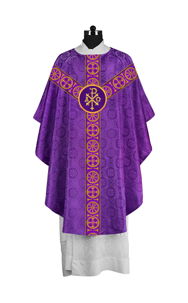 Gothic-Style Chasuble in Premium Fabric with Spiritual Motif