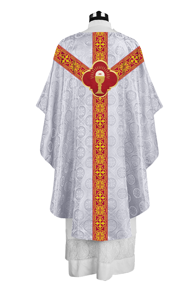 Gothic Chasuble Vestment with Exquisite Motif and Orphrey