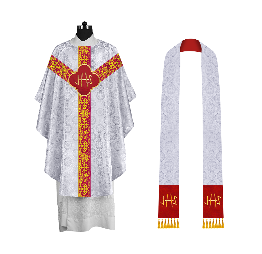 Gothic Chasuble Vestment with Exquisite Motif and Orphrey