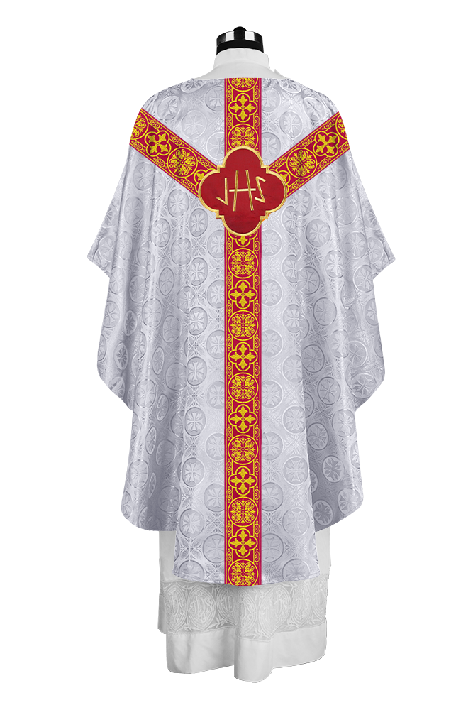 Gothic Chasuble Vestment with Exquisite Motif and Orphrey