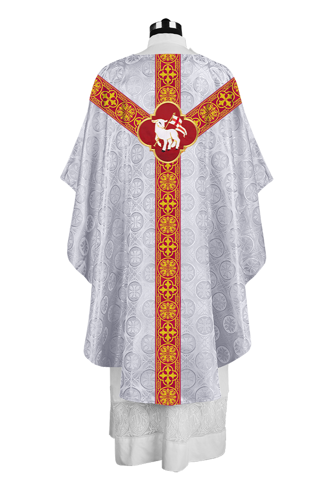 Gothic Chasuble Vestment with Exquisite Motif and Orphrey