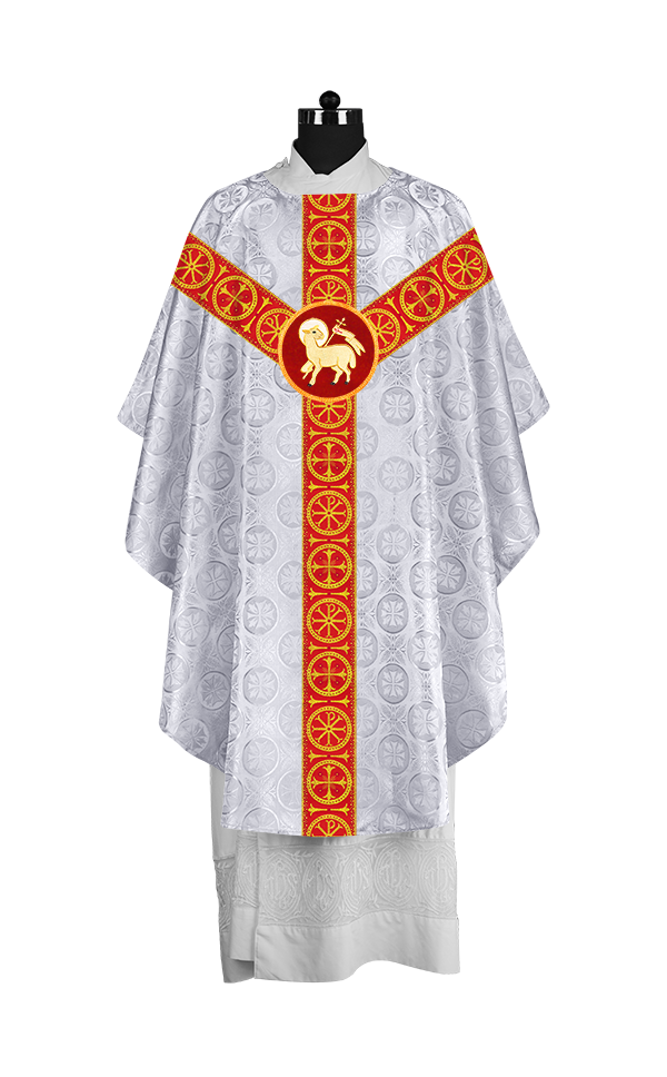 Gothic-Style Chasuble in Premium Fabric with Spiritual Motif
