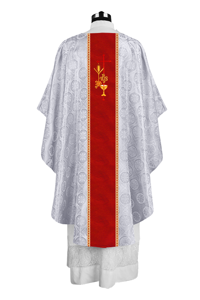 Premium Gothic Chasuble Adorned with Embroidered Motif