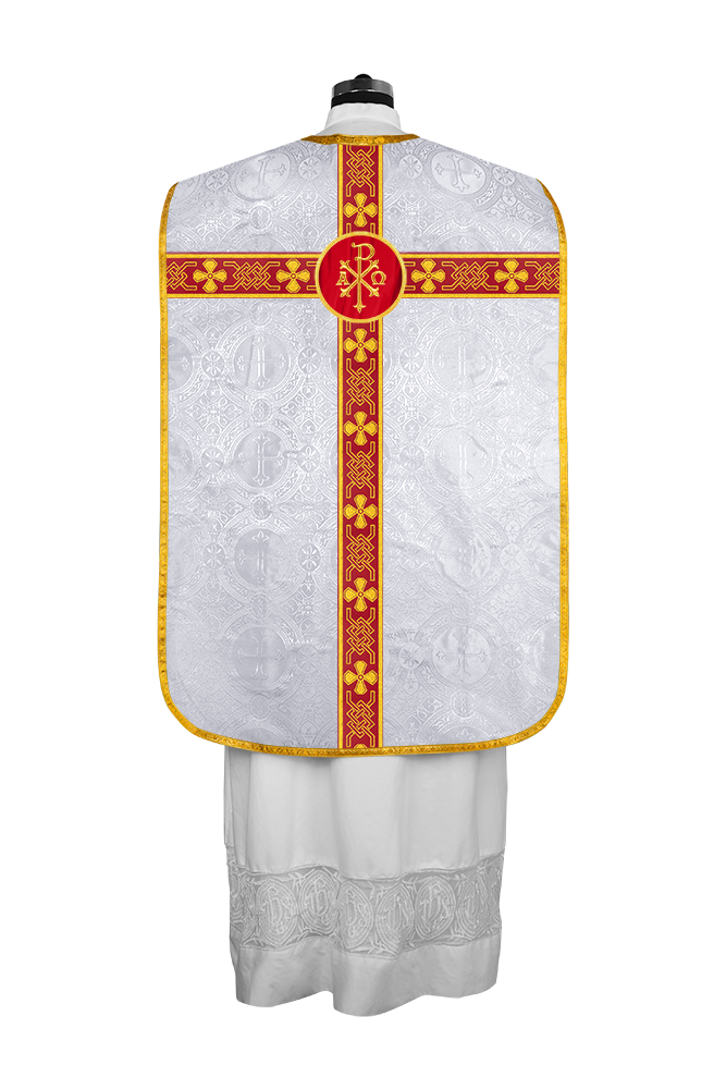 Roman chasuble adorned with lace