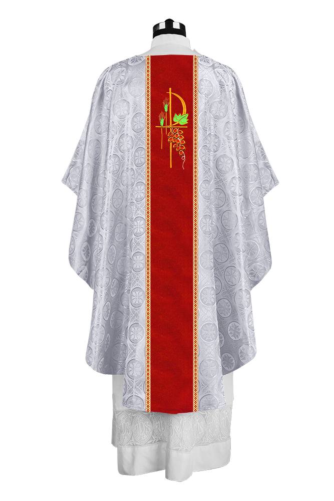 Premium Gothic Chasuble Adorned with Embroidered Motif