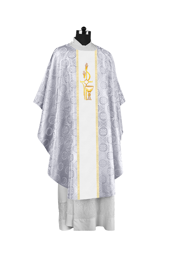 Premium Gothic Chasuble Adorned with Embroidered Motif