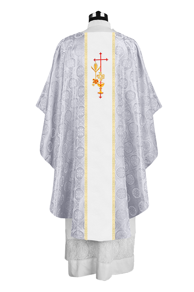 Premium Gothic Chasuble Adorned with Embroidered Motif