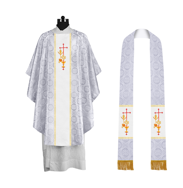 Premium Gothic Chasuble Adorned with Embroidered Motif