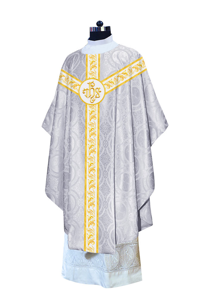 GOTHIC CHASUBLE WITH EMBROIDERED LACE
