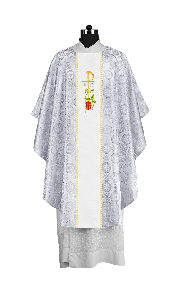 Premium Gothic Chasuble Adorned with Embroidered Motif