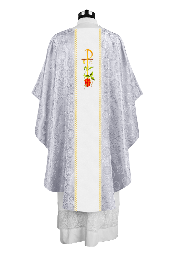 Premium Gothic Chasuble Adorned with Embroidered Motif
