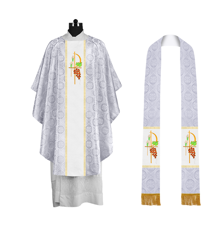 Premium Gothic Chasuble Adorned with Embroidered Motif