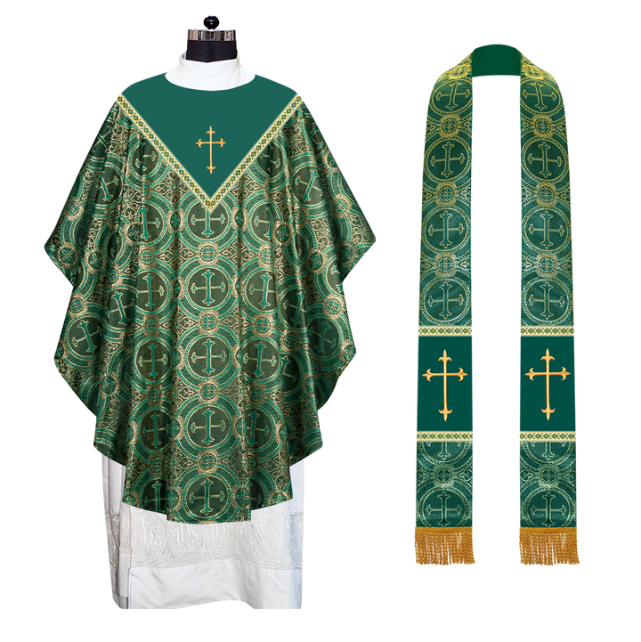 GOTHIC CHASUBLE ADORNED WITH WESTERN CROSS MOTIF